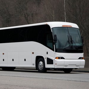 How to Rent a Charter Bus