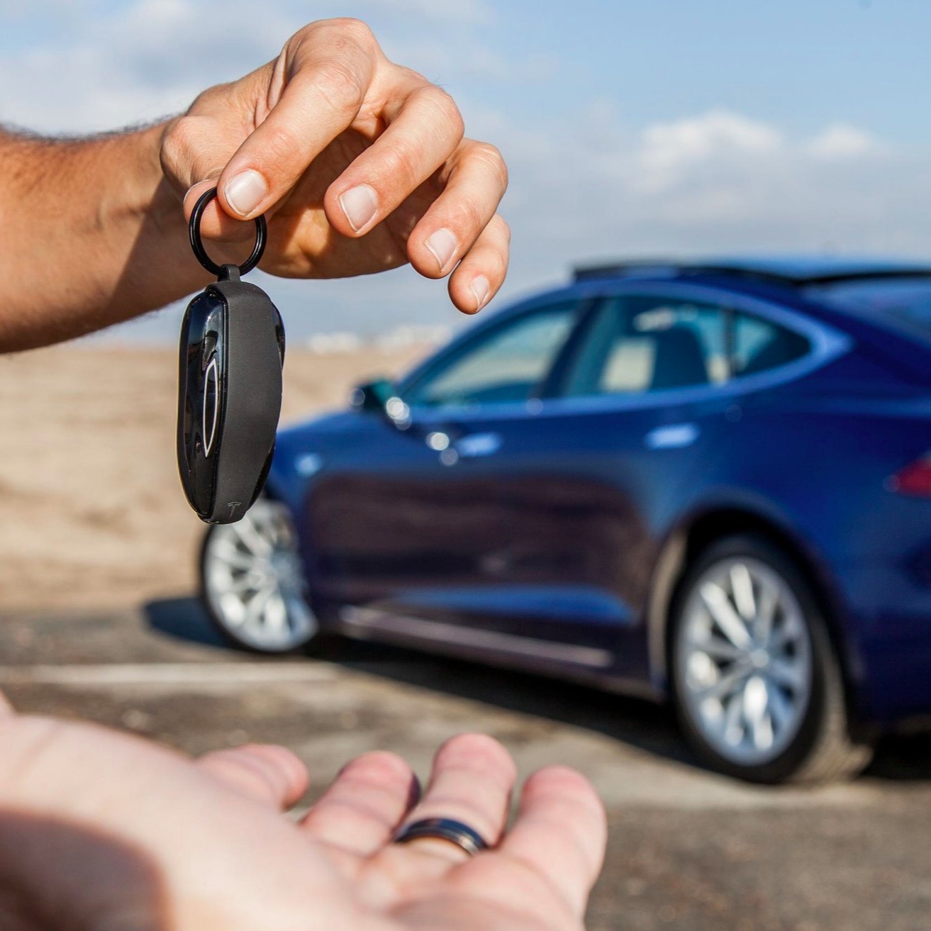 Car Rental for groups of 10-12 people or less.