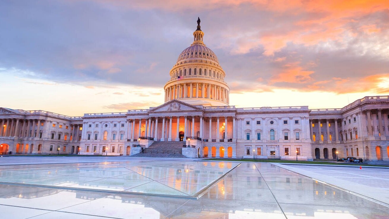 rent-a-school-bus-in-washington-dc.jpg