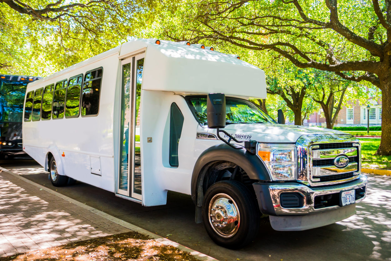 What does it cost to rent a minibus?